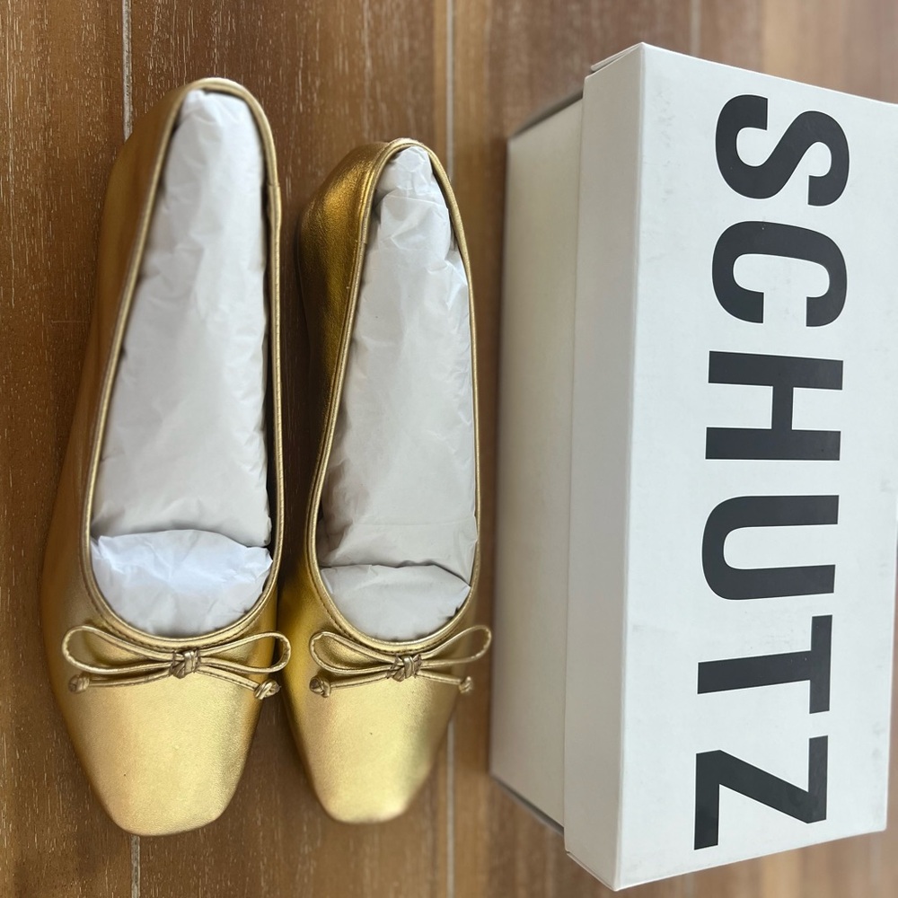 SCHUTZ Metallic Gold Women's Flats - New in Box